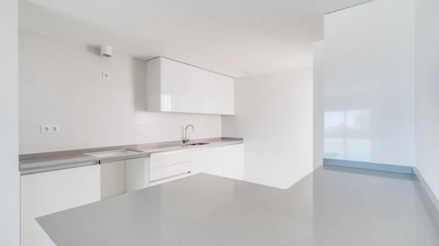 3 bedrooms apartment for sale , Nueva Andalucia, Spain No. 554 № 3