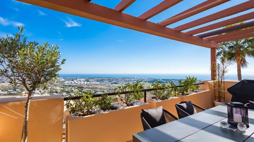 3 bedrooms penthouse for sale , Benahavis, Spain No. 271 № 10