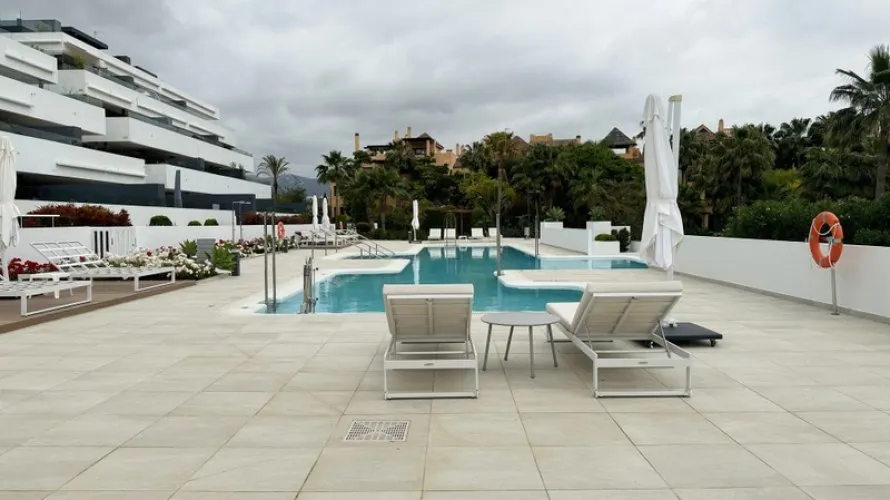 3 bedrooms apartment for sale , Estepona, Spain No. 536 № 27