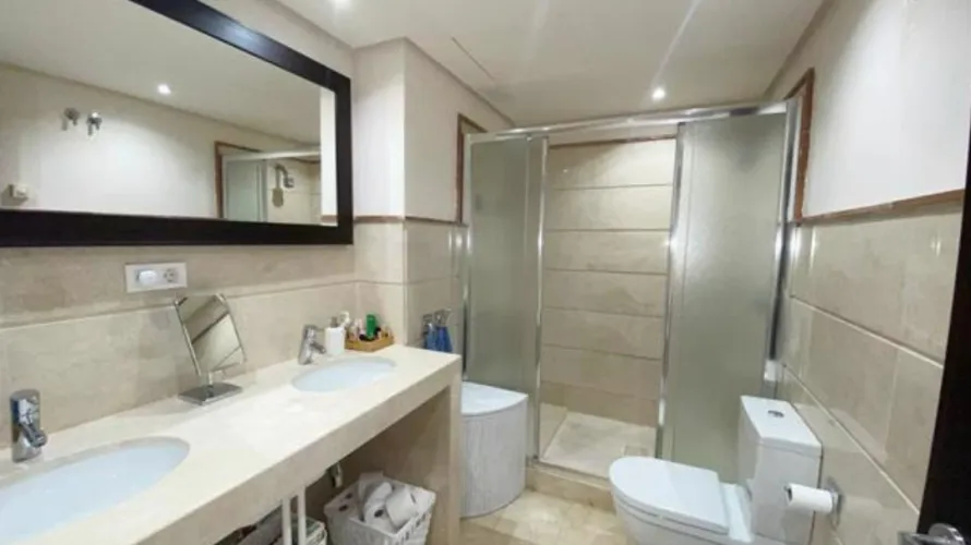 4 bedrooms house for sale , Benahavis, Spain No. 387