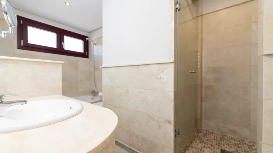 3 bedrooms townhouse for sale , Estepona, Spain No. 534 № 9