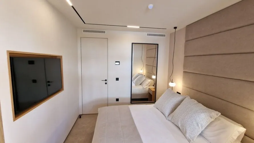 2 bedrooms apartment for sale , Nueva Andalucia, Spain No. 603 № 4