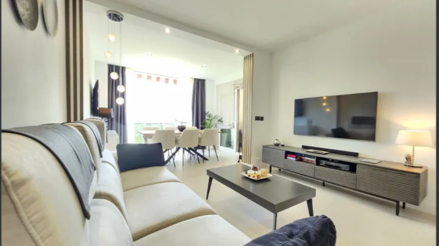 3 bedrooms apartment for sale , Mijas Costa, Spain No. 569 № 12