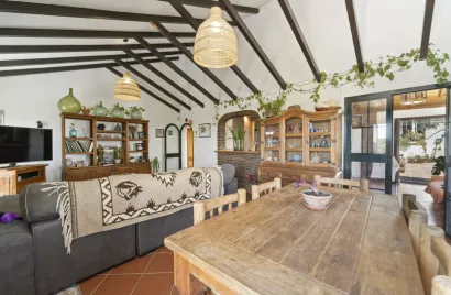 5 bedrooms house for sale , Mijas, Spain No. 596
