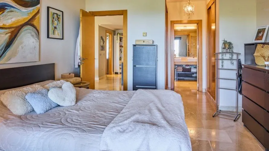 3 bedrooms apartment for sale , Benahavis, Spain No. 516 № 17