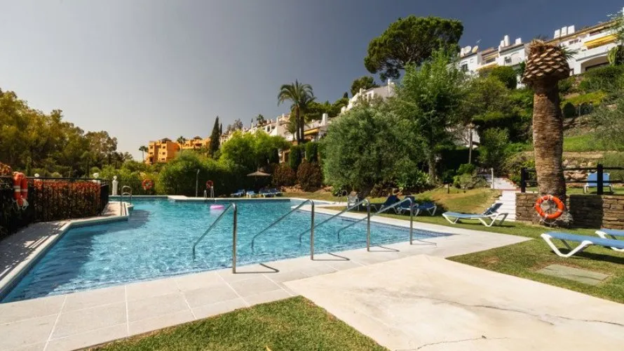 3 bedrooms apartment for sale , Benahavis, Spain No. 439 № 25