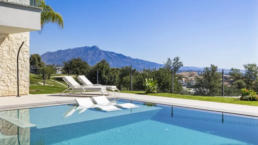 5 bedrooms house for sale , Benahavis, Spain No. 612 № 27