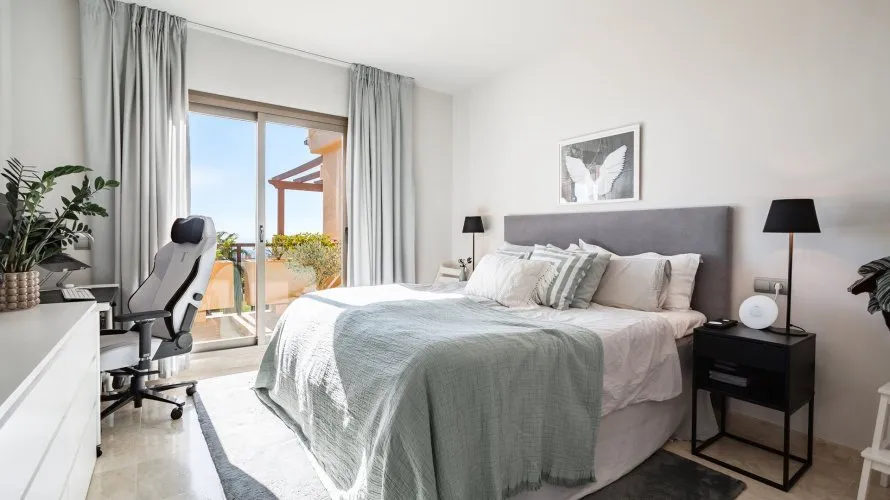 3 bedrooms penthouse for sale , Benahavis, Spain No. 271 № 8