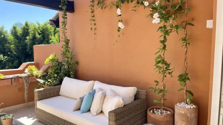 3 bedrooms apartment for sale , Nueva Andalucia, Spain No. 341 № 18
