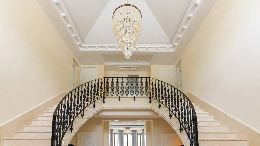 8 bedrooms house for sale , Marbella, Spain No. 545 № 3