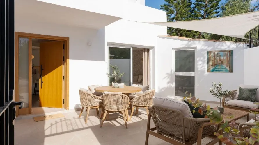 3 bedrooms townhouse for sale , Nueva Andalucia, Spain No. 468 № 12