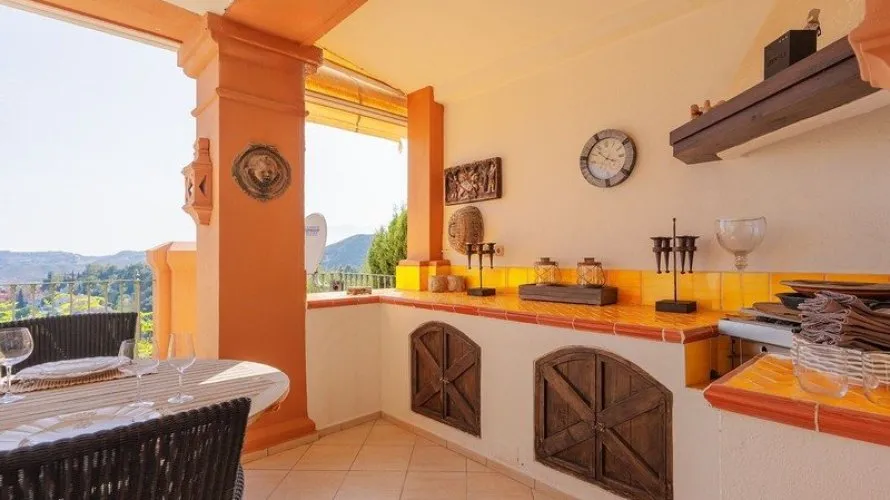 2 bedrooms apartment for sale , La Quinta, Spain No. 576 № 16