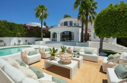 5 bedrooms villa for sale , Nueva Andalucia, Spain No. 286