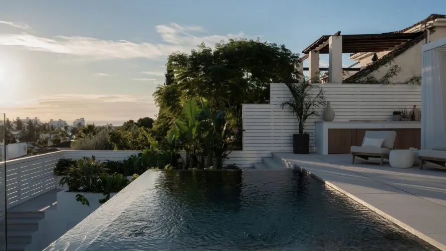 5 bedrooms villa for sale , Nueva Andalucia, Spain No. 140 № 13