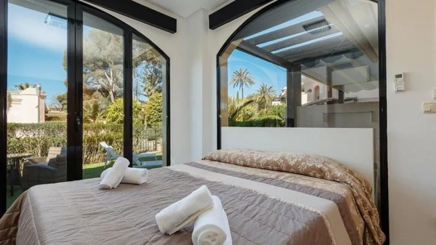 3 bedrooms apartment for sale , Marbella, Spain No. 606 № 6