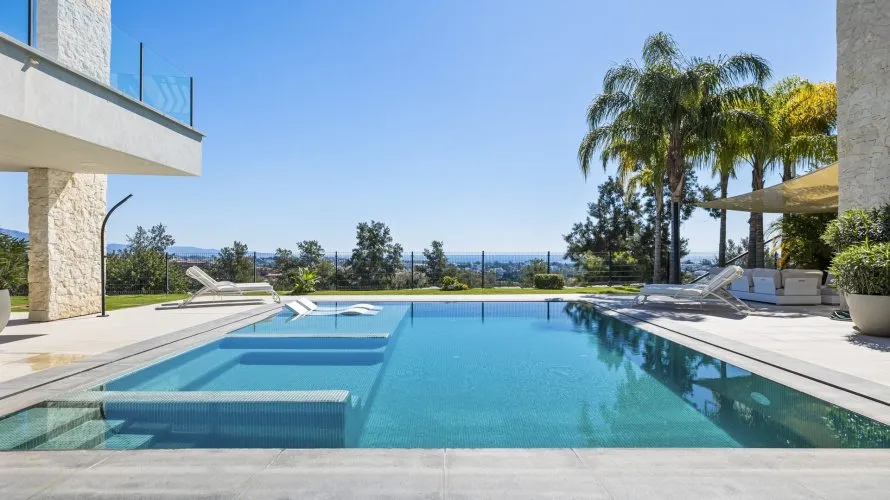 5 bedrooms house for sale , Benahavis, Spain No. 612 № 2