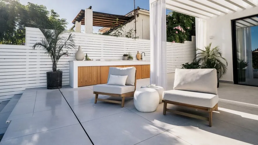 5 bedrooms villa for sale , Nueva Andalucia, Spain No. 140 № 2