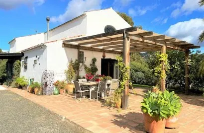 2 bedrooms house for sale , Estepona, Spain No. 493