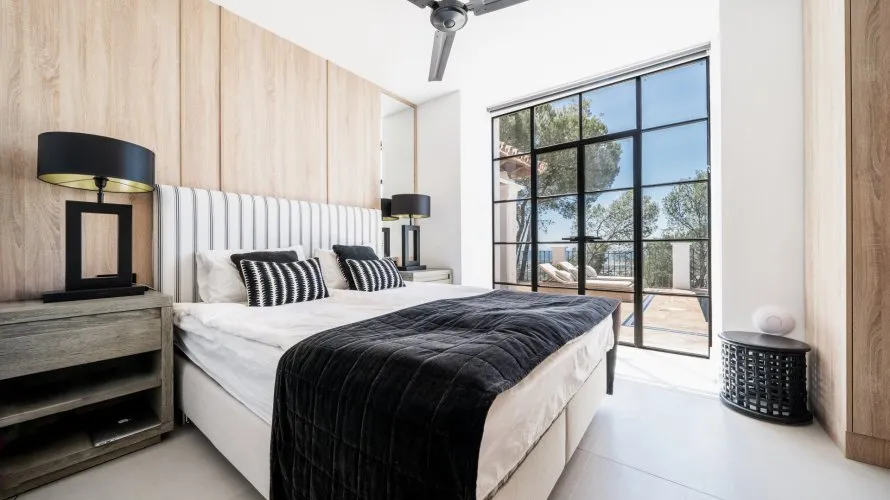 4 bedrooms villa for sale , Cortes (San Pedro De Alcantara), Spain No. 360 № 10