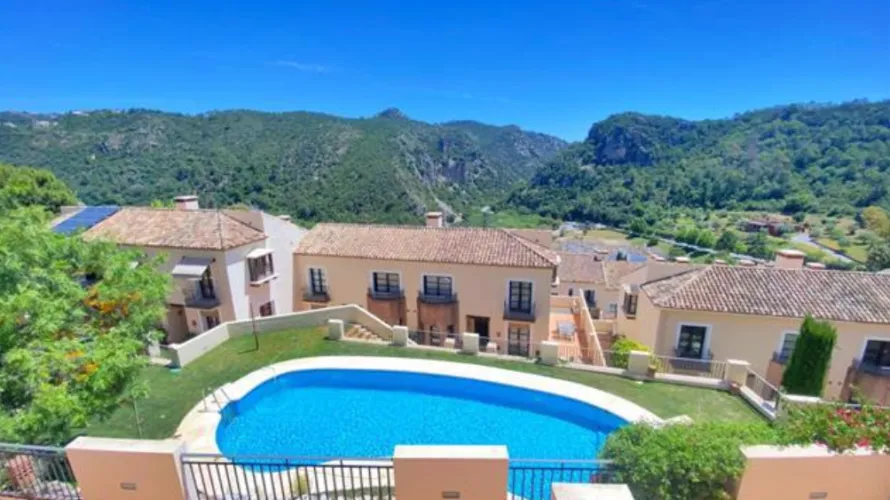4 bedrooms house for sale , Benahavis, Spain No. 387 № 6