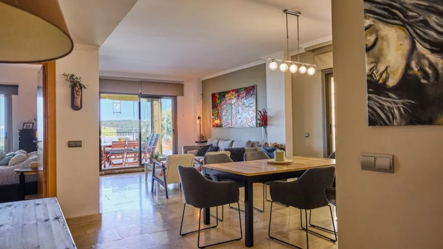 3 bedrooms apartment for sale , Benahavis, Spain No. 516 № 11