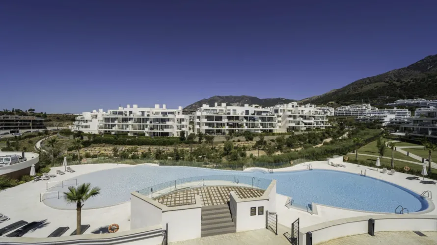 2 bedrooms penthouse for sale , Fuengirola, Spain No. 394 № 7
