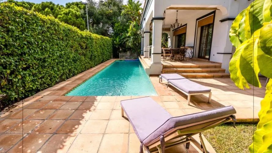 5 bedrooms villa for sale , Marbella, Spain No. 114 № 8