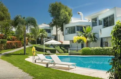 2 bedrooms townhouse for sale , Marbella, Spain No. 411