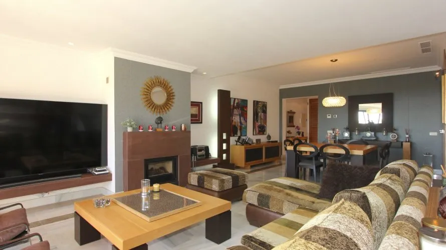 3 bedrooms duplex for sale , Benahavis, Spain No. 296 № 8