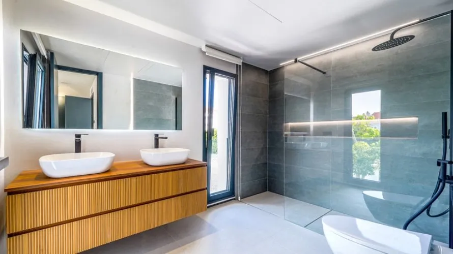 5 bedrooms villa for sale , Nueva Andalucia, Spain No. 379 № 6