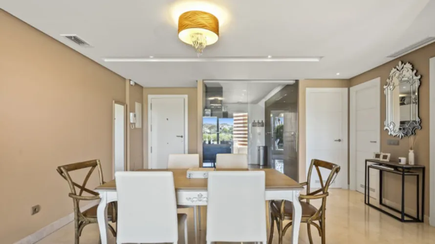 3 bedrooms apartment for sale , Cortes (San Pedro De Alcantara), Spain No. 510 № 13