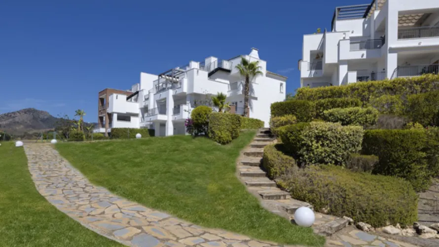 3 bedrooms apartment for sale , Cortes (San Pedro De Alcantara), Spain No. 510 № 1