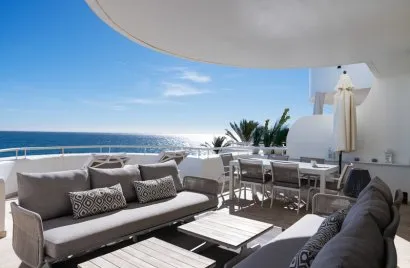 3 bedrooms duplex for sale , Estepona, Spain No. 328