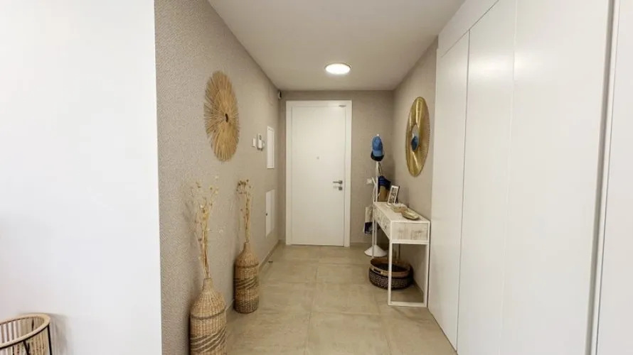 3 bedrooms apartment for sale , Estepona, Spain No. 536 № 3