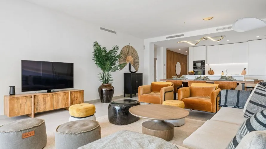 3 bedrooms apartment for sale , Marbella, Spain No. 457 № 3