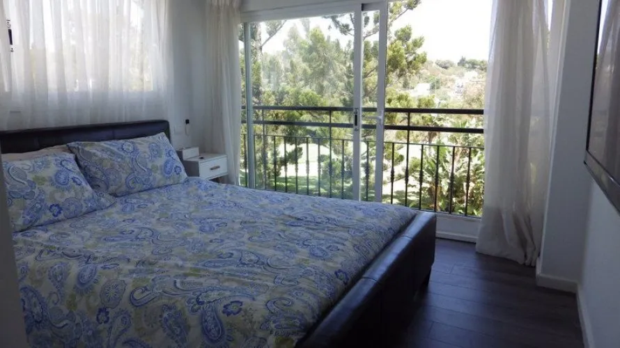 5 bedrooms townhouse for sale , Nueva Andalucia, Spain No. 283 № 9
