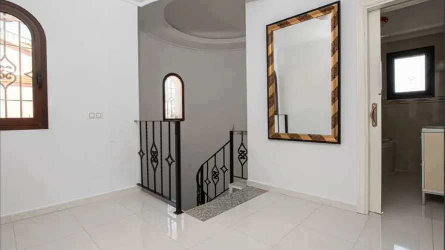 5 bedrooms villa for sale , Mijas, Spain No. 571 № 13