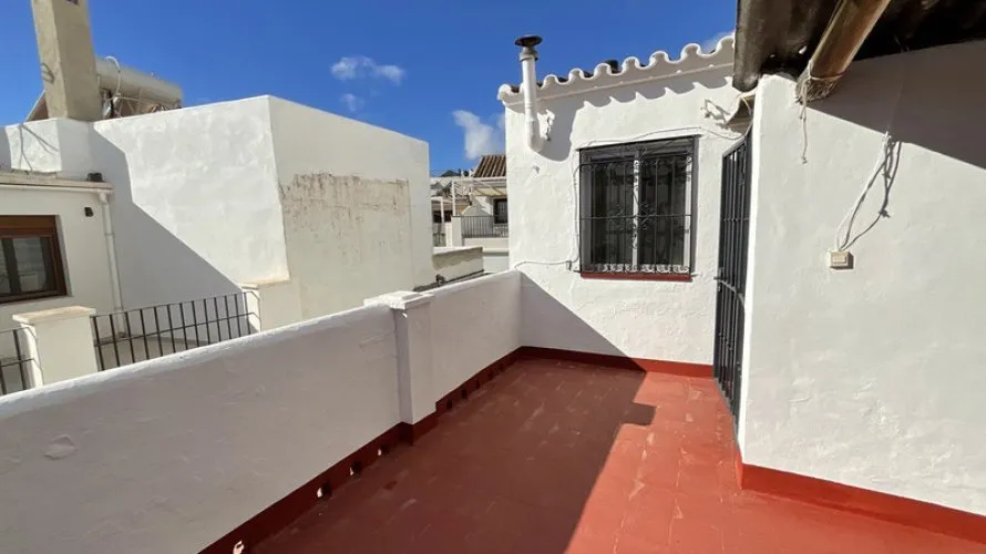 3 bedrooms villa for sale , Marbella, Spain No. 273 № 8