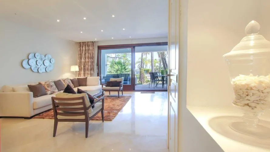 3 bedrooms townhouse for sale , Benahavis, Spain No. 522 № 6