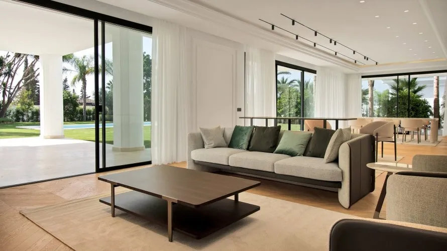 6 bedrooms villa for sale , Marbella, Spain No. 260 № 17