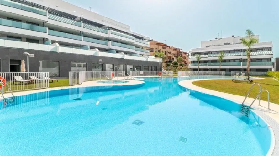 3 bedrooms apartment for sale , La Cala De Mijas, Spain No. 229 № 4