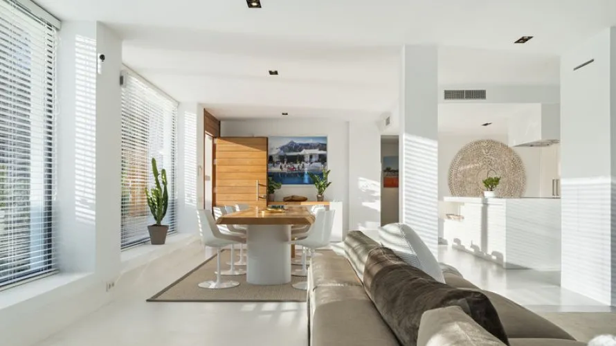 5 bedrooms villa for sale , Nueva Andalucia, Spain No. 350 № 14