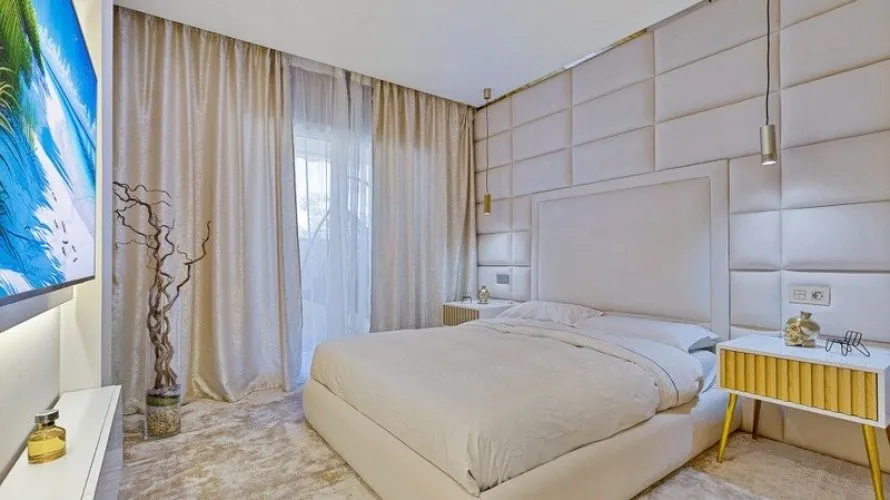 2 bedrooms apartment for sale , Marbella, Spain No. 553 № 9