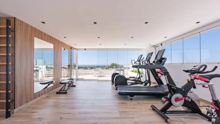 3 bedrooms apartment for sale , Nueva Andalucia, Spain No. 555 № 24