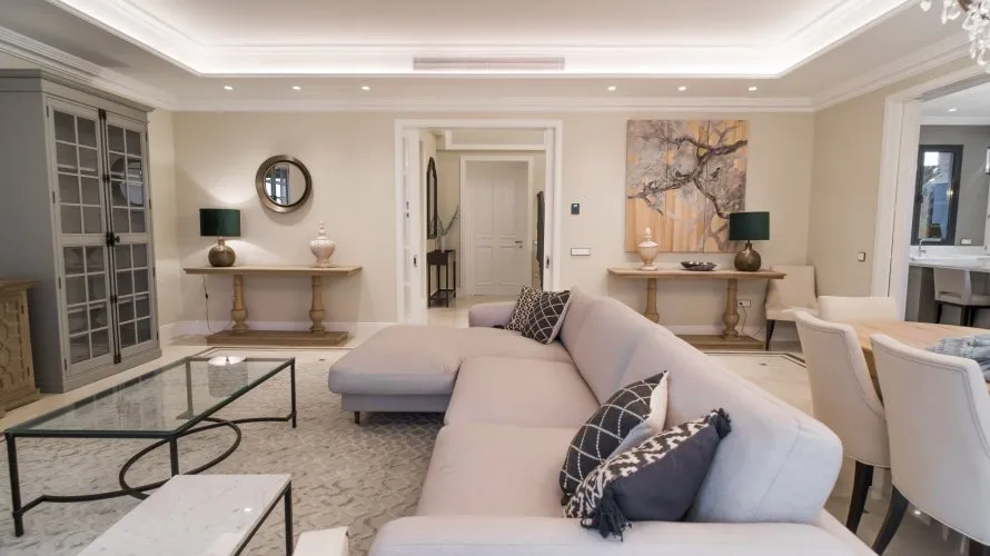 6 bedrooms villa for sale , Marbella, Spain No. 491 № 5