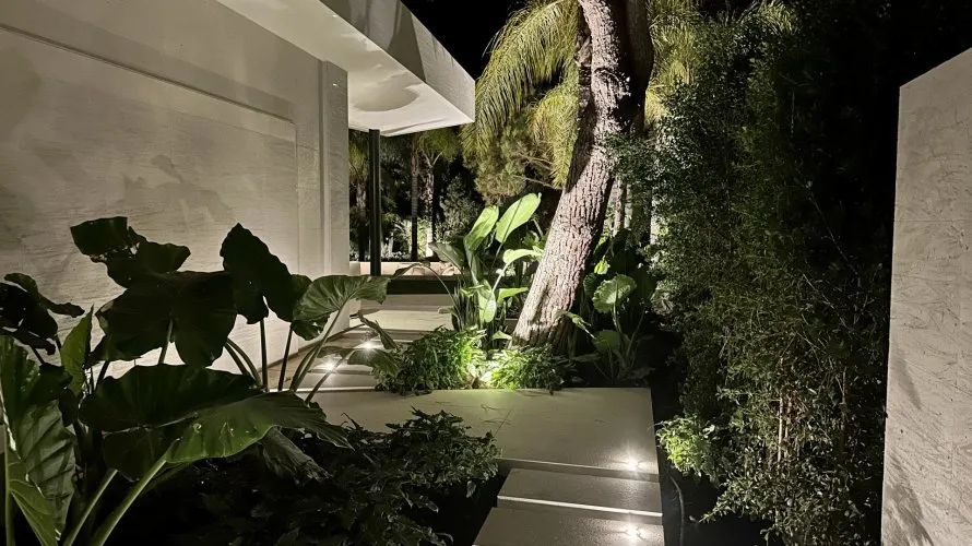 5 bedrooms villa for sale , Marbella, Spain No. 492 № 9