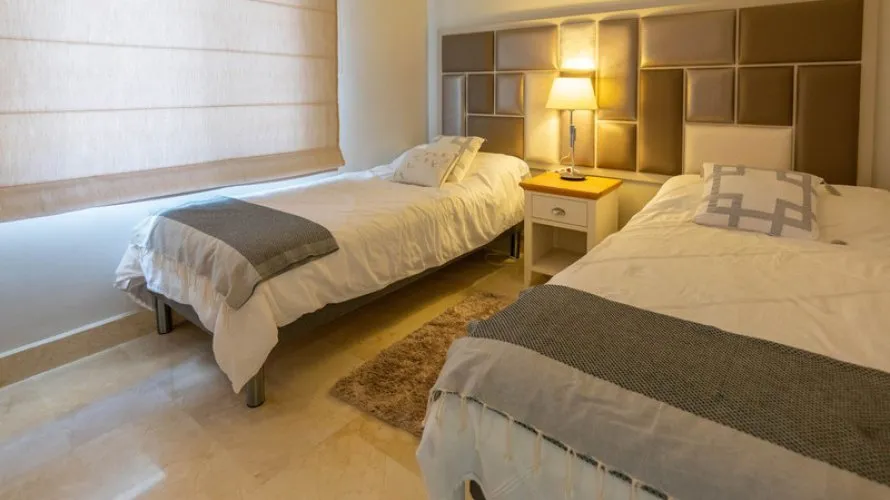 3 bedrooms apartment for sale , Nueva Andalucia, Spain No. 437 № 20