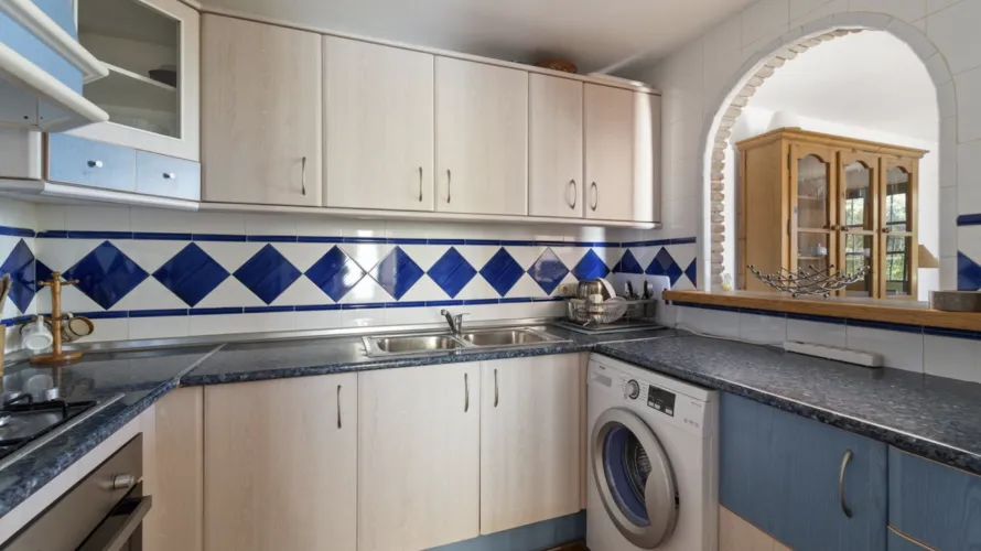 5 bedrooms house for sale , Mijas, Spain No. 596 № 16