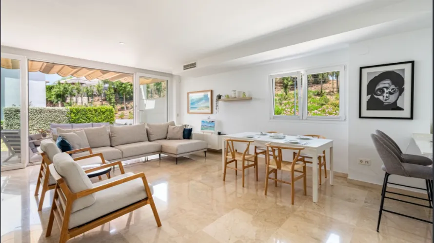 3 bedrooms house for sale , Mijas Costa, Spain No. 566 № 14