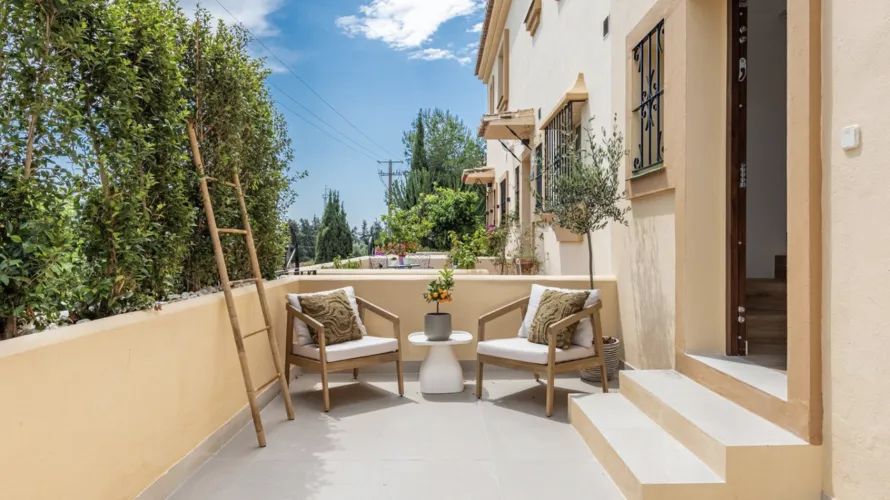 4 bedrooms townhouse for sale , Nueva Andalucia, Spain No. 610 № 23